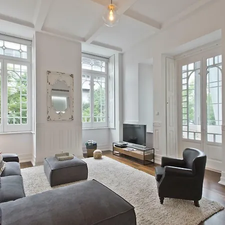 Libest Av. Da Republica 1 - Saldanha