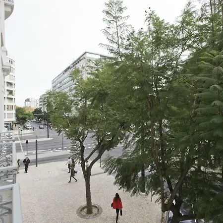 Libest Av. Da Republica 1 - Saldanha * Lissabon