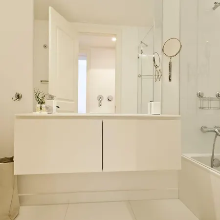 Libest Av. Da Republica 1 - Saldanha Lizbona