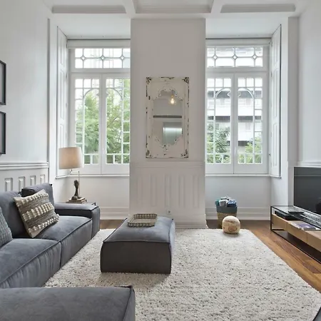 Libest Av. Da Republica 1 - Saldanha * Lizbona