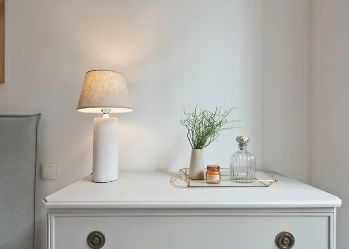 Libest Av. Da Republica 1 - Saldanha Apartman *
