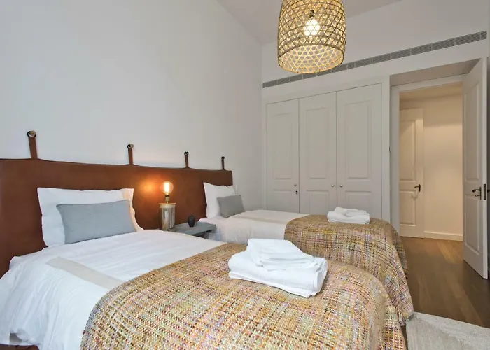 Libest Av. Da Republica 1 - Saldanha Apartman *