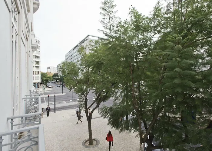 Libest Av. Da Republica 1 - Saldanha * Lisboa